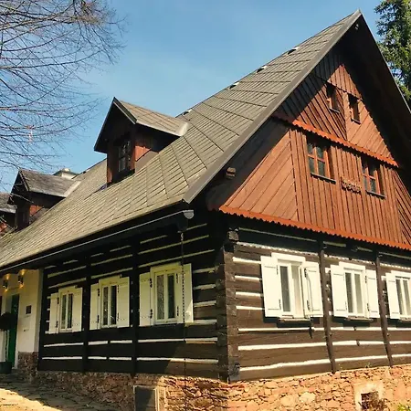 Dum U Dvou Lip / The Two Lime Trees Holiday home *